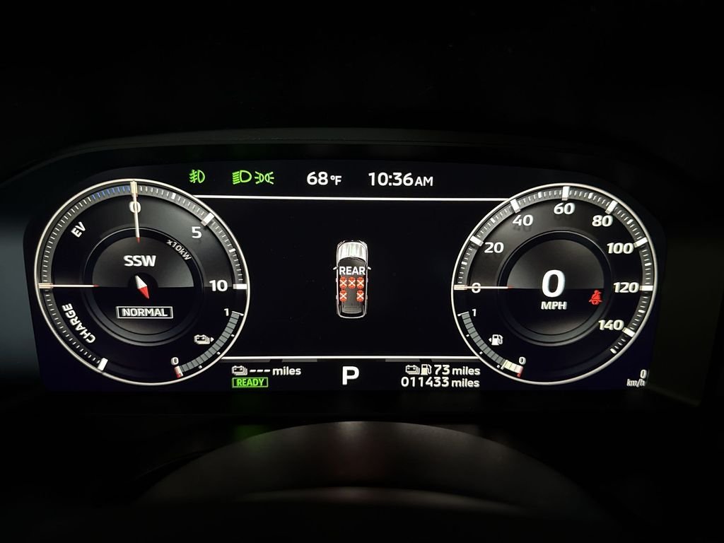 Used 2024  Mitsubishi SEL image 23