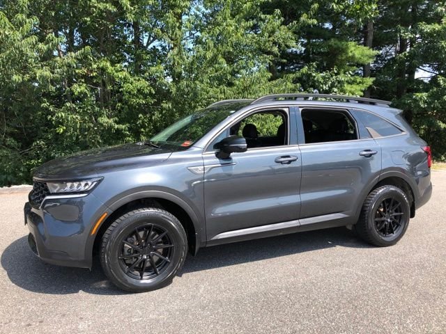 Used 2022 Grey Kia X-Line EX image 8