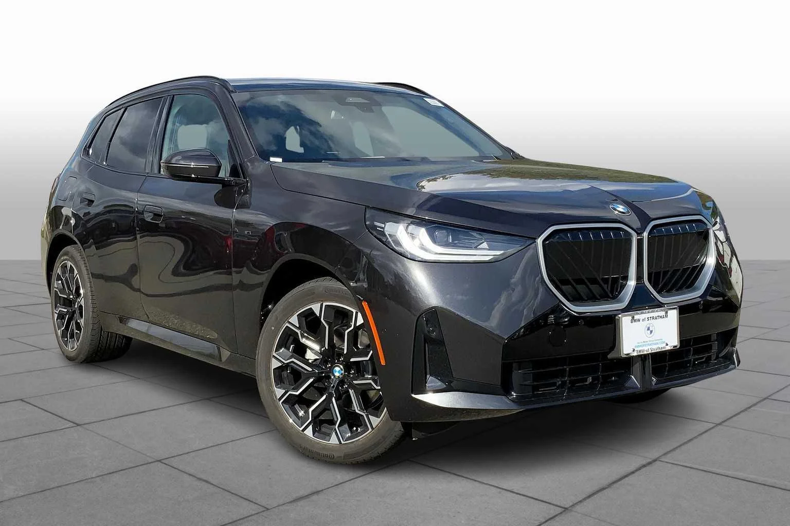 New 2026 Dark Graphite Metallic BMW 30 xDrive image 2