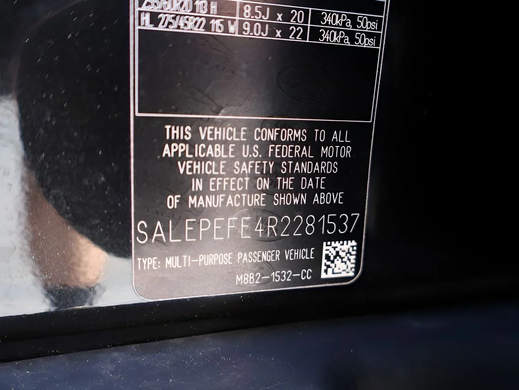 Certified Used 2024 Santorini Black Metallic Land Rover SE image 39