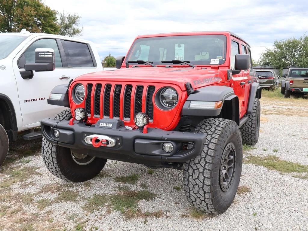 Used 2021 Red Jeep Unlimited Rubicon image 3
