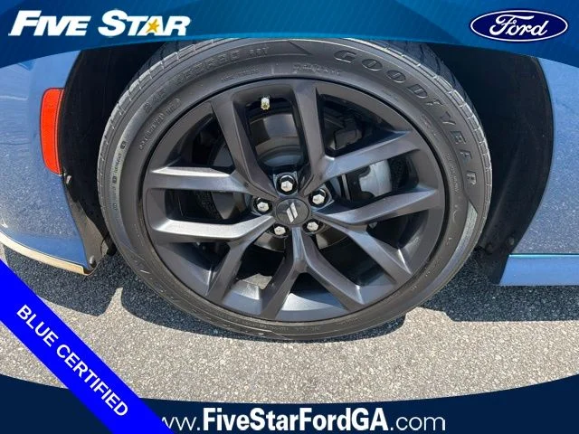 Used 2022  Dodge R/T image 9