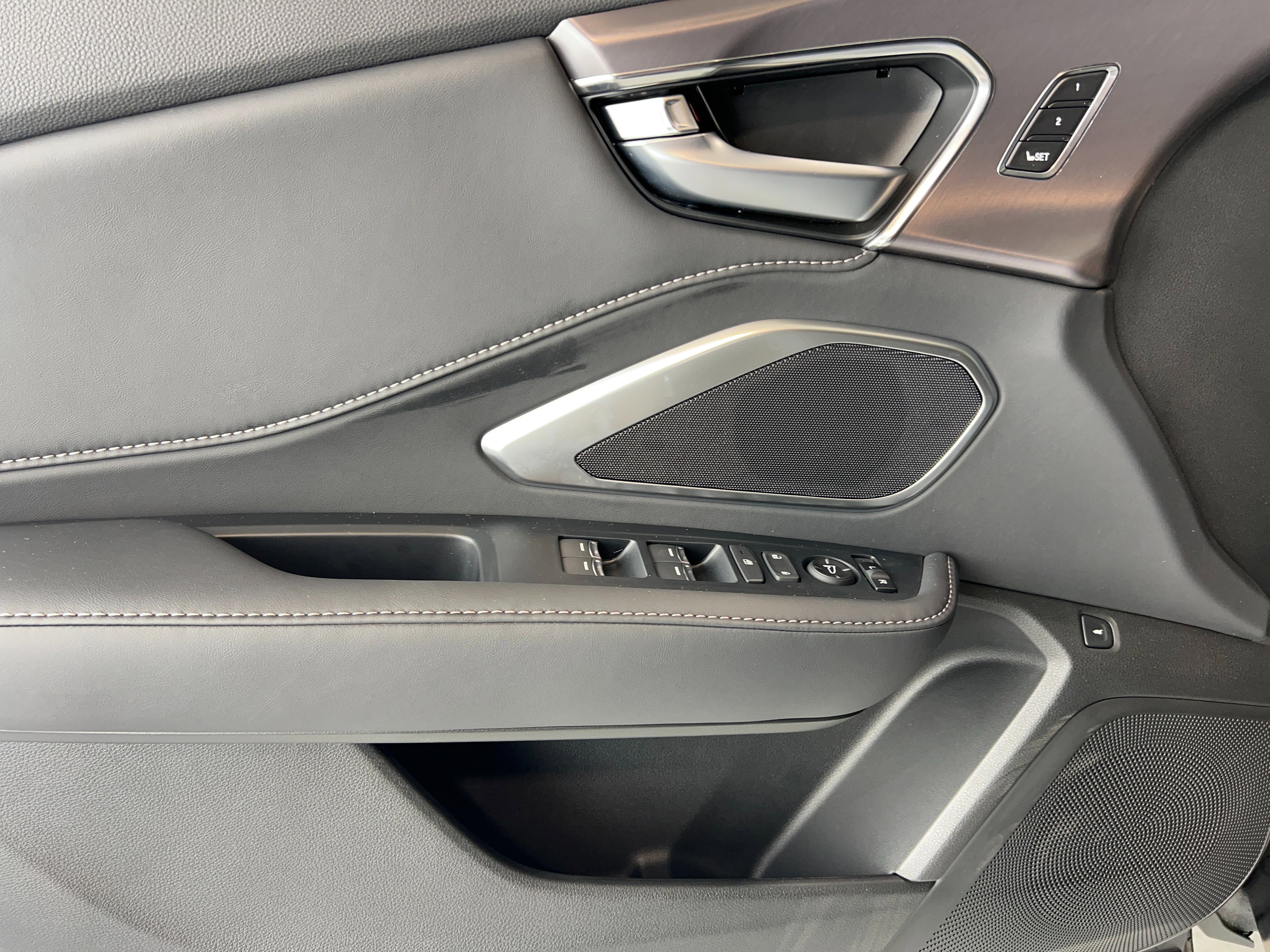 New 2026 Platinum White Pearl Acura  image 15