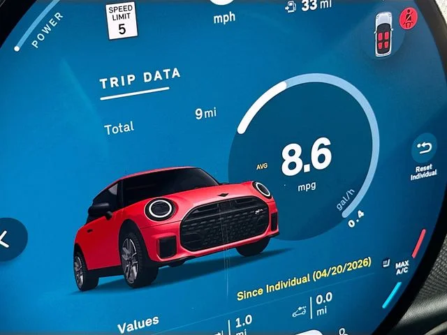 New 2026 Red MINI Iconic image 9