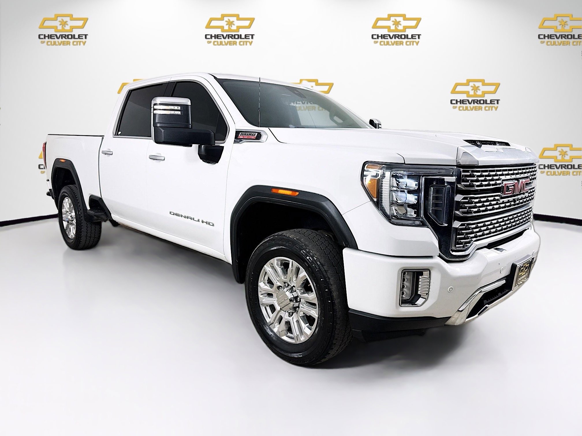 2020 GMC Sierra 4WD Crew Cab Standard Box Denali's photo