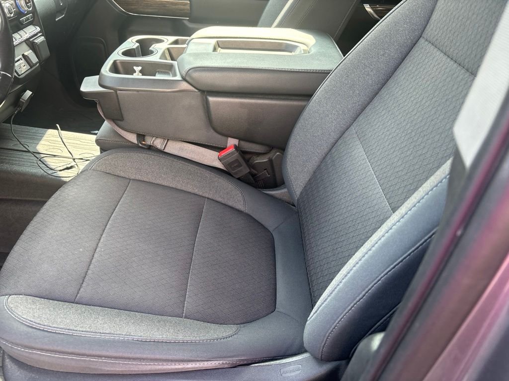 Used 2019 Steel Metallic GMC SLE image 3