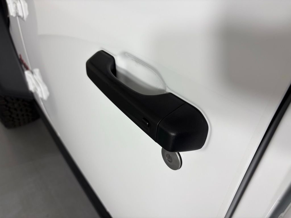 New 2026 Bright White Clearcoat Jeep Rubicon image 12