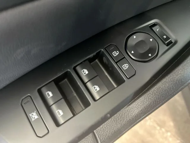New 2026 Ebony Black Kia EX image 17