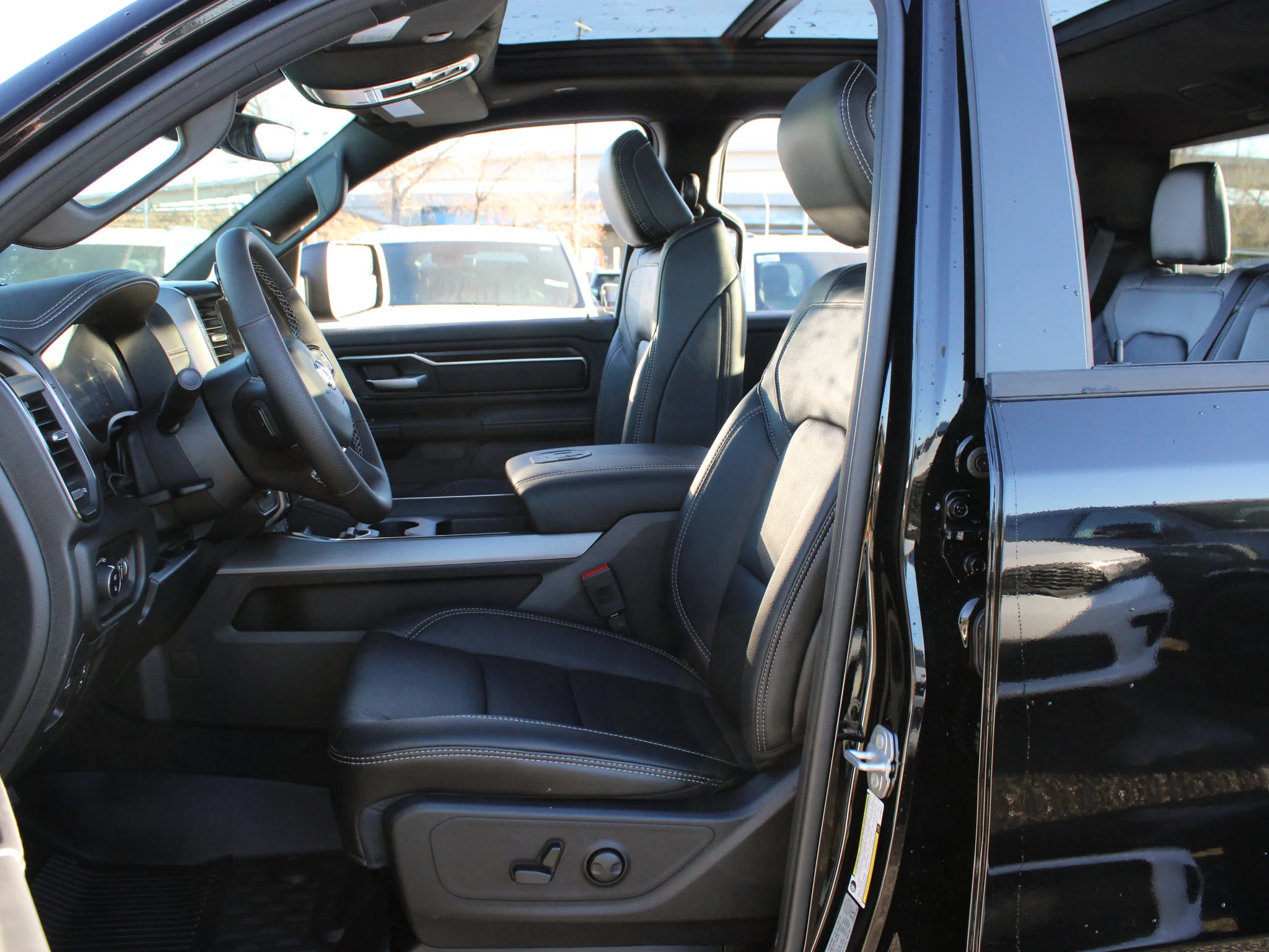 New 2026 Black RAM Sport* image 10