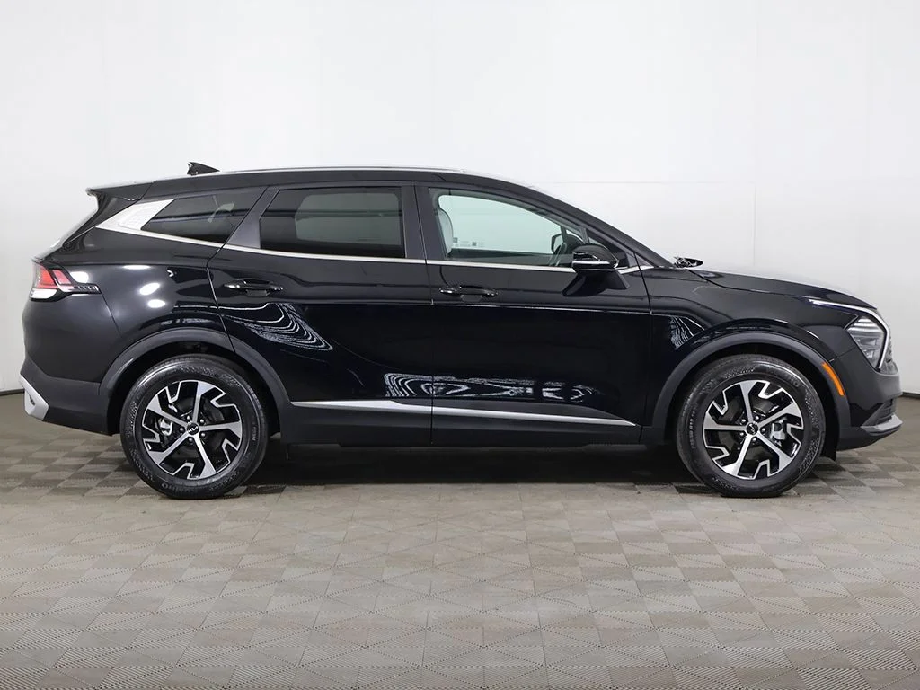 Used 2024 Black Kia EX image 18