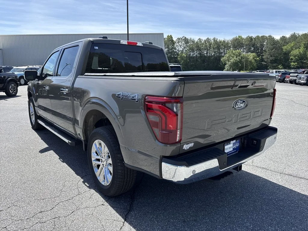 Used 2025 Gray Ford Lariat image 5