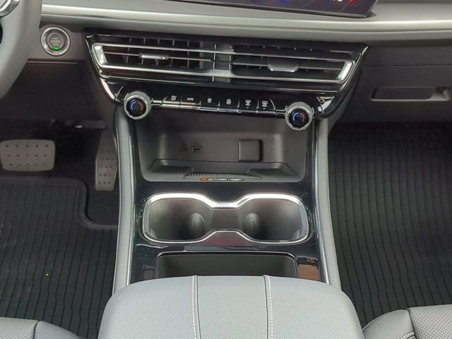 2026 Chevrolet Traverse LT - Photo 18