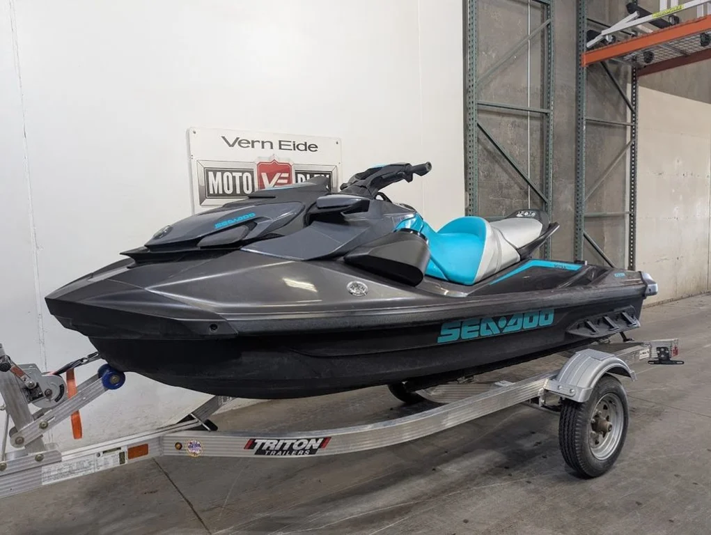 New 2026 Eclipse Black - Reef Blue Sea-Doo  image 3