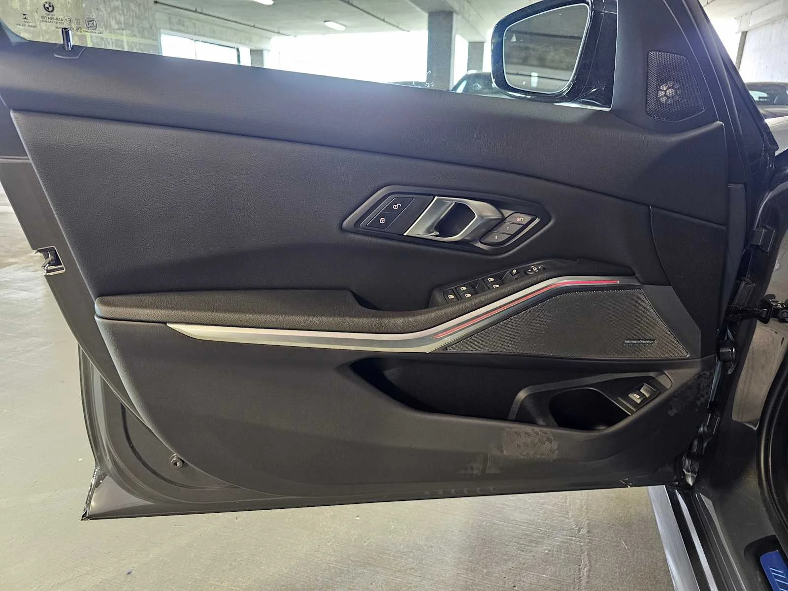 New 2026 Dravit Grey Metallic BMW 330i NA xDrive image 23
