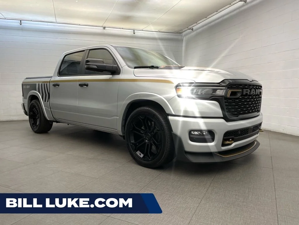 2026 RAM 1500 Big Horn/Lone Star 4x4 Crew Cab 5'7's photo