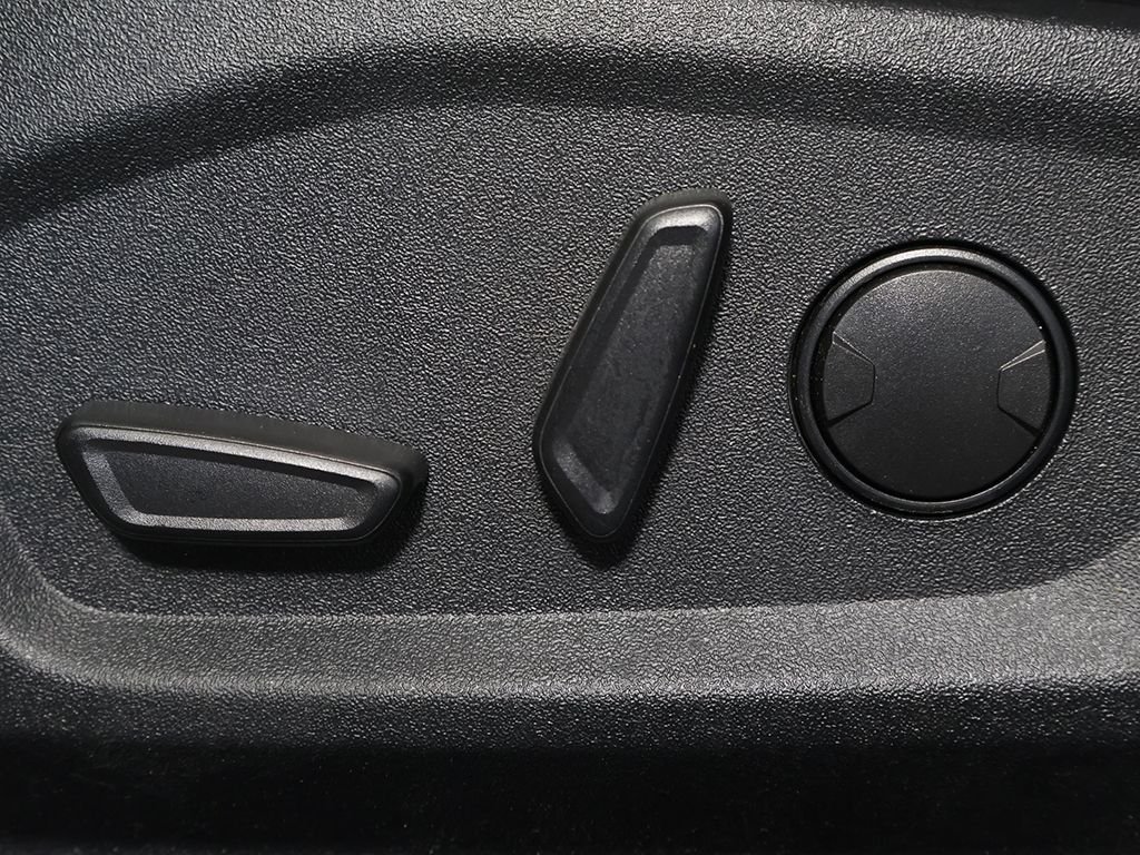 2024 Ford Edge ST-Line - Photo 29