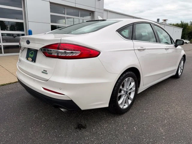 Used 2020 White Ford SE image 7