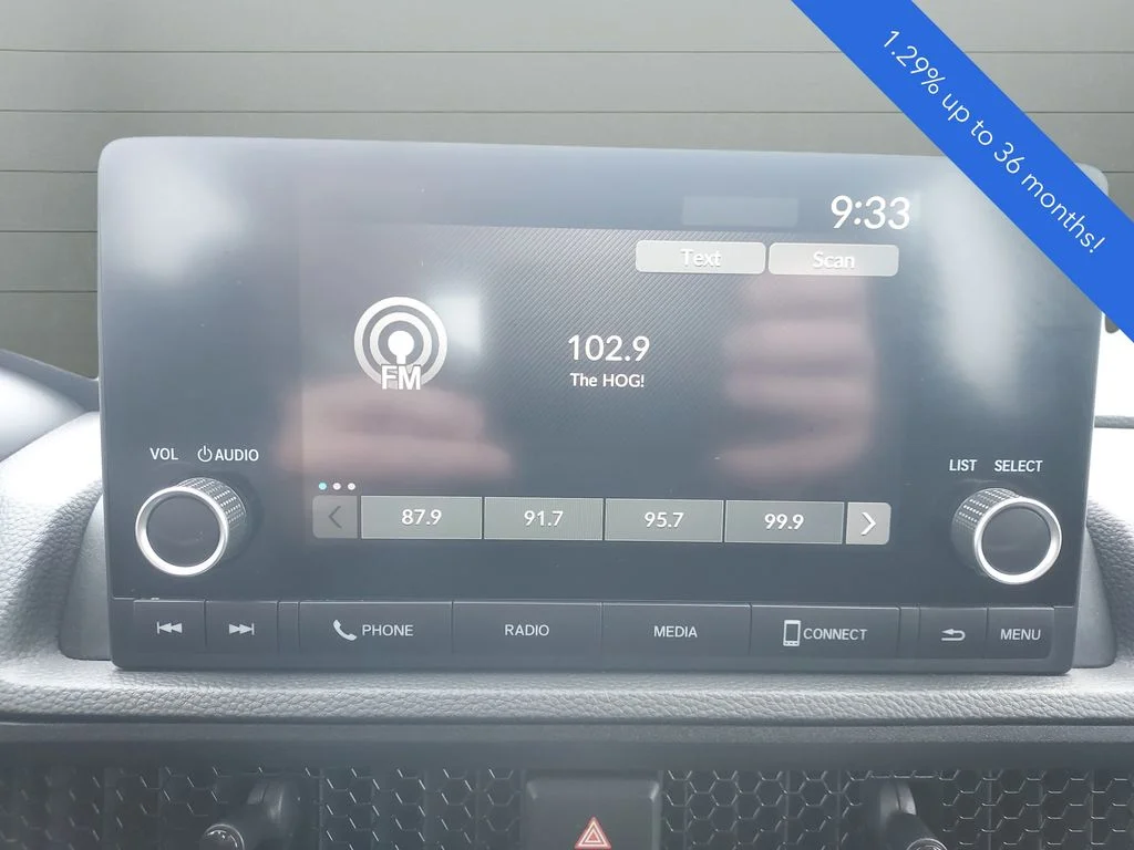 2024 Honda CR-V LX - Photo 17