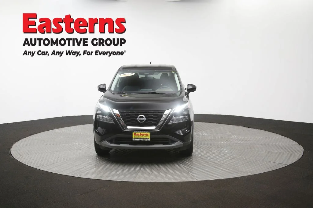 Used 2022 Black Nissan SV image 51