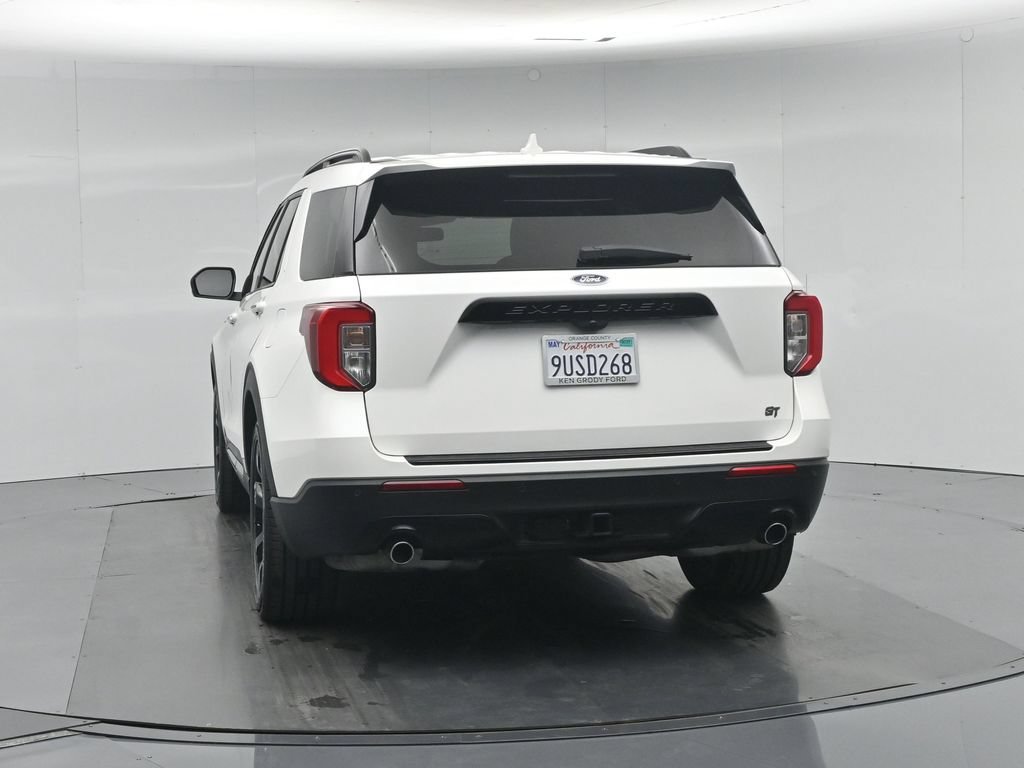 Certified Used 2024 White Ford ST-Line image 36