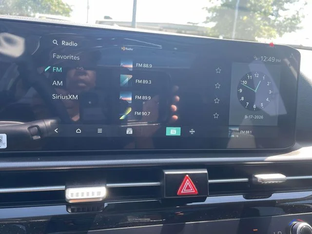 New 2027 Gray Kia EX image 26