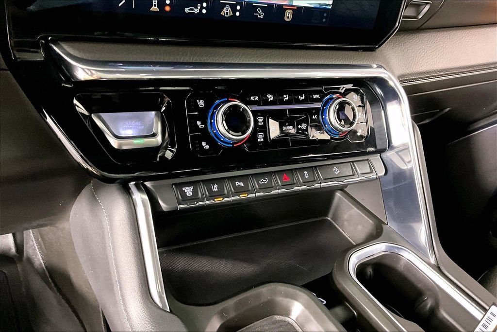 Used 2024 Silver GMC Denali image 15