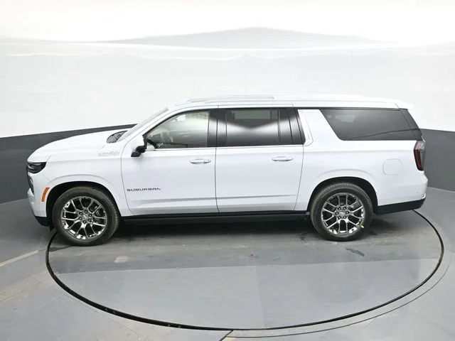 2026 Chevrolet Suburban High Country - Photo 12