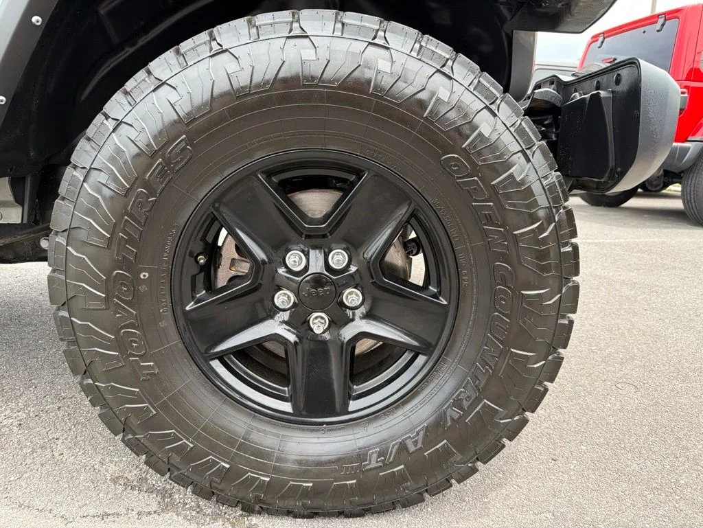Used 2021 Gray Jeep Sport image 12