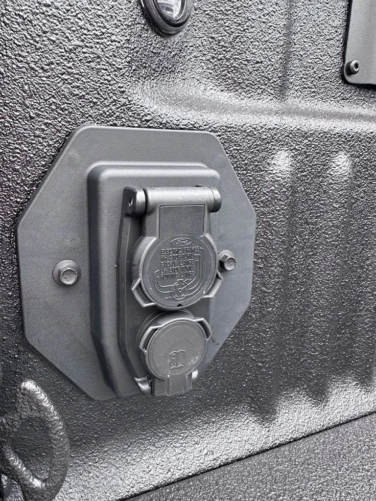 New 2026 Star White Metallic Tri-Coat Ford F-350® King Ranch® image 33
