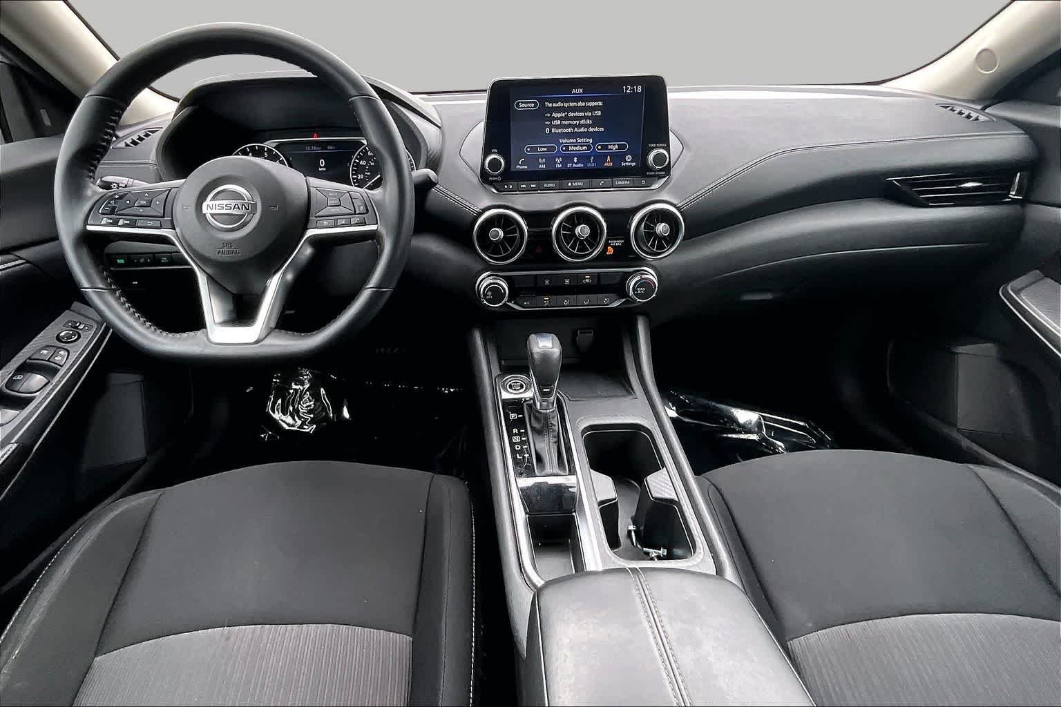 Used 2022 Brilliant Silver Metallic Nissan SV image 15