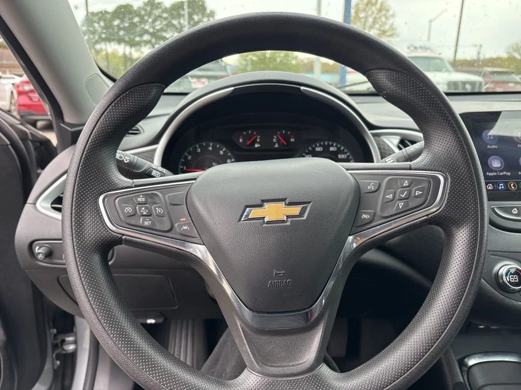 Used 2024 Gray Chevrolet LT image 21