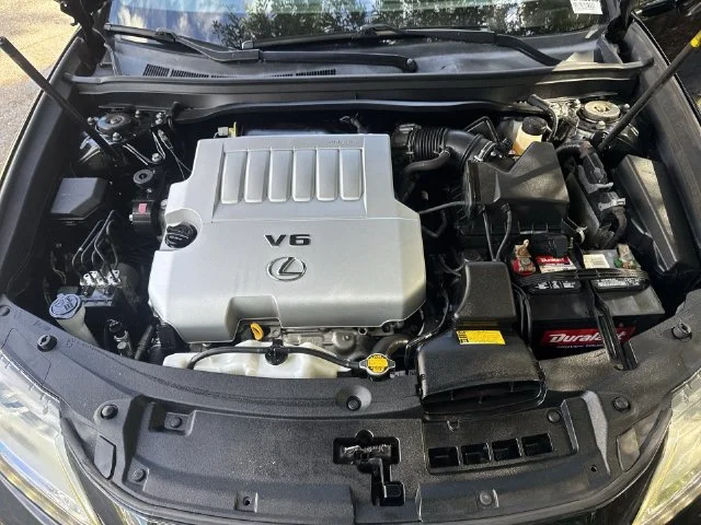 Used 2014 Black Lexus 350 image 27