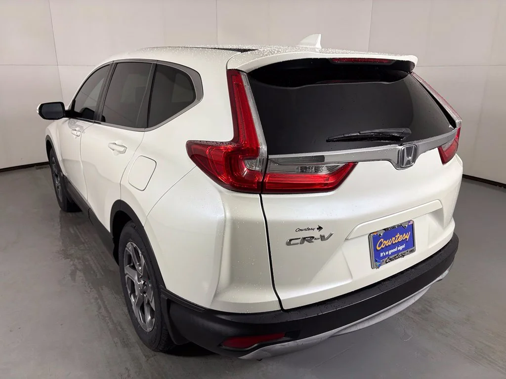 Used 2017  Honda EX image 6
