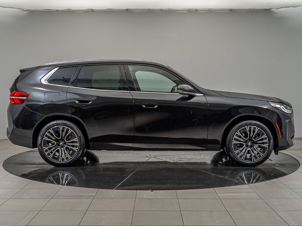 Used 2025 Black Sapphire Metallic BMW 30 xDrive image 4
