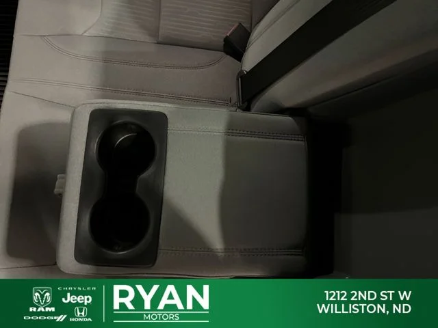Used 2023 White Ram Big Horn/Lone Star image 42