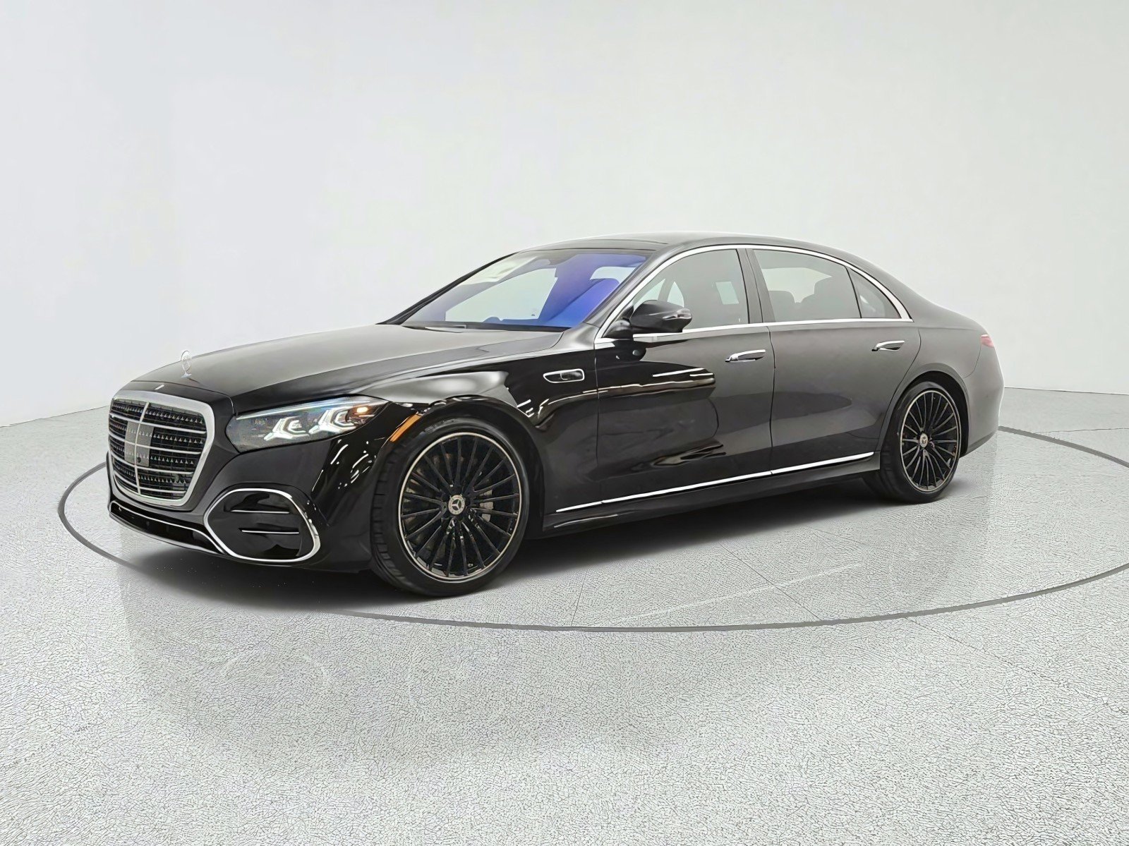 New 2027 Obsidian Black Metallic Mercedes-Benz S 580 4MATIC® Sedan image 1