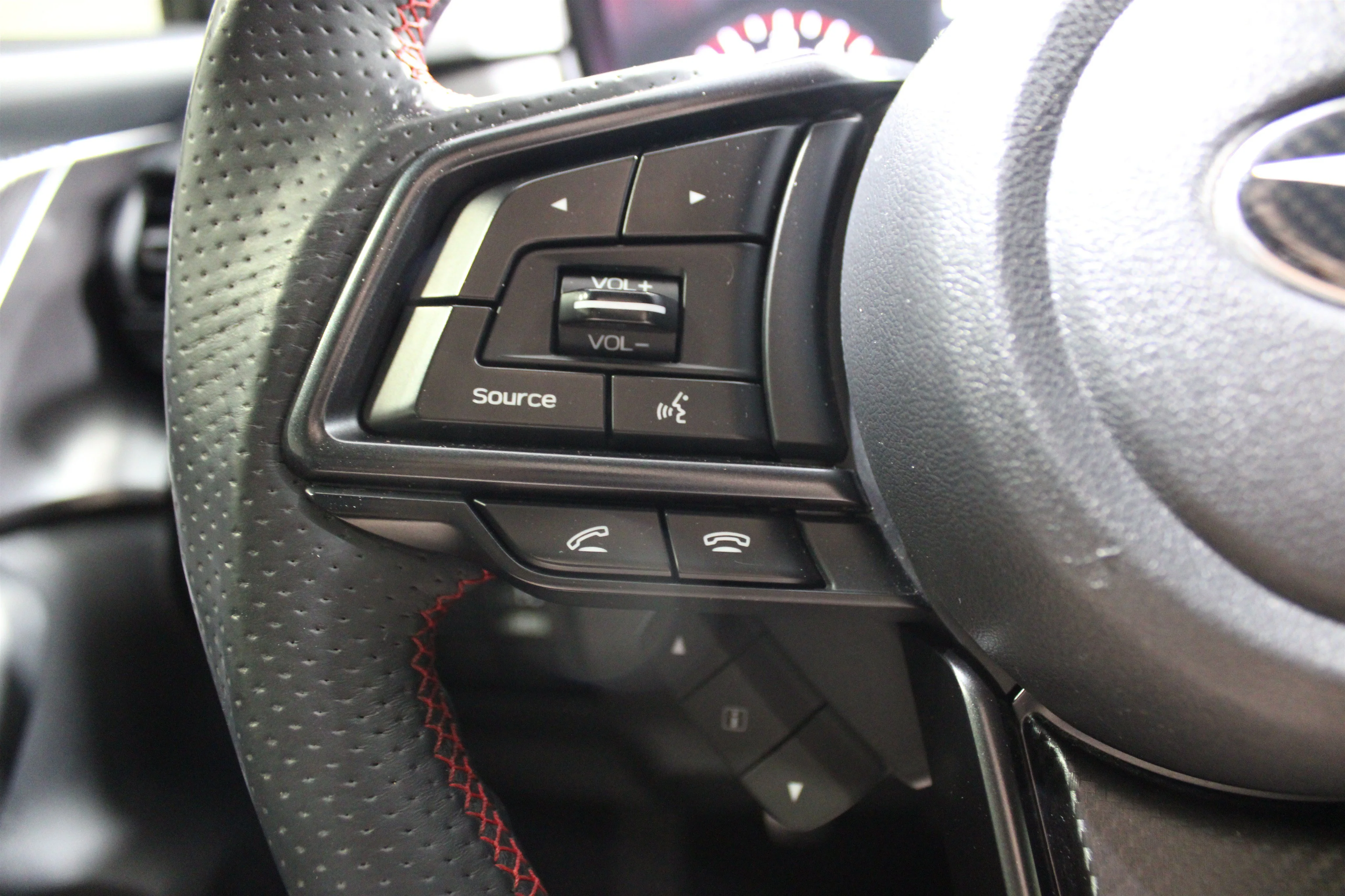 Used 2022 Magnetite Gray Metallic Subaru  image 10