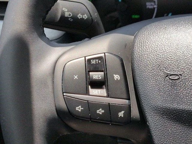Used 2024  Ford XLT image 24