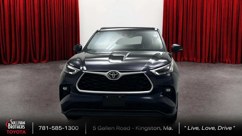 Used 2024 Blue Toyota XLE image 2