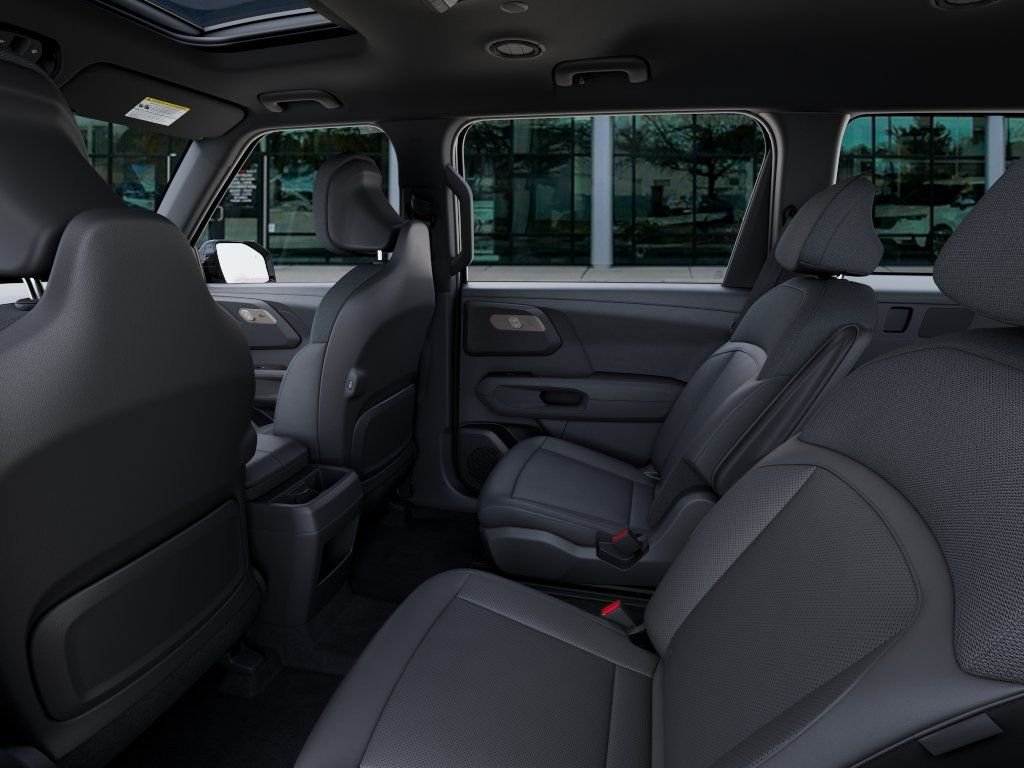 New 2027 Black Kia S image 18