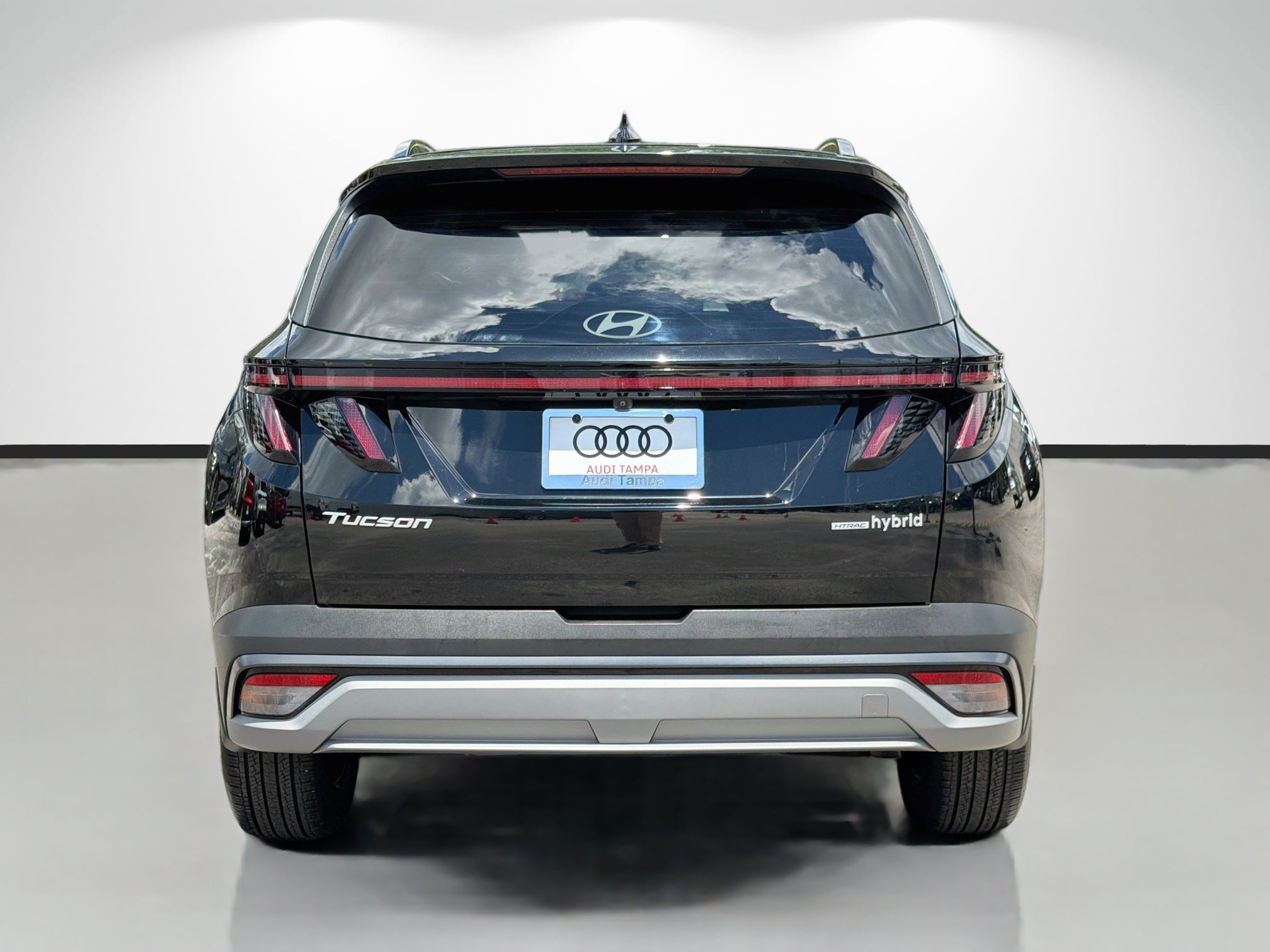Used 2025 Ash Black Hyundai SEL Convenience image 4