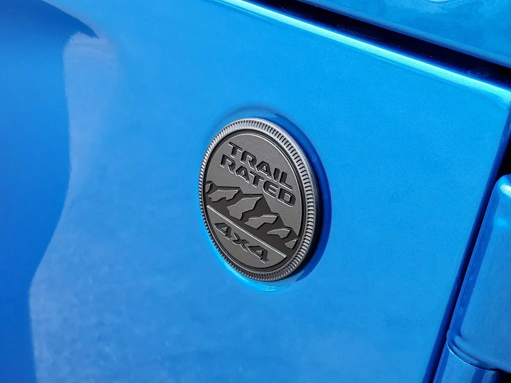 New 2026 Hydro Blue Pearl-Coat Exterior Paint Jeep Sport image 6