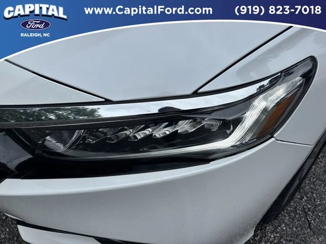 Used 2021 White Honda LX image 11