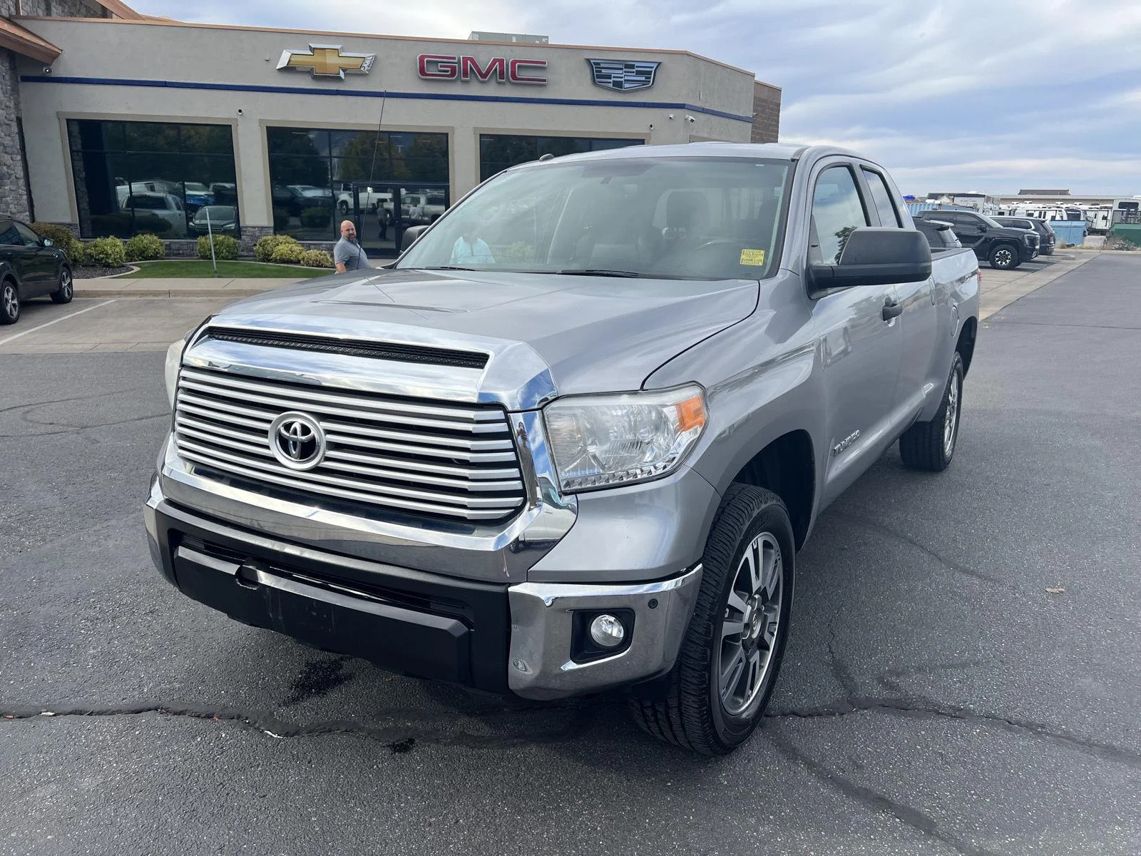 2016 Toyota Tundra Limited - Photo 16