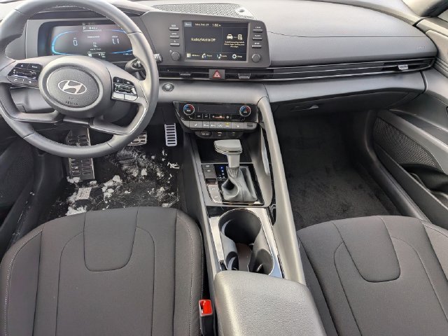 Used 2026 Black Hyundai SEL Sport image 21