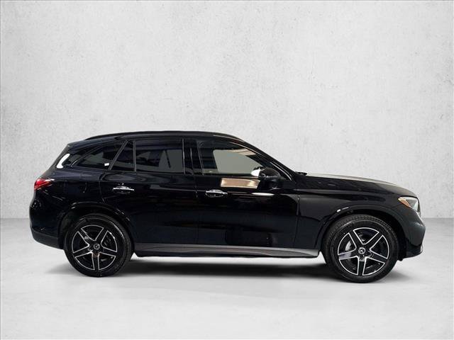 New 2026 Black Mercedes-Benz GLC 300 image 33