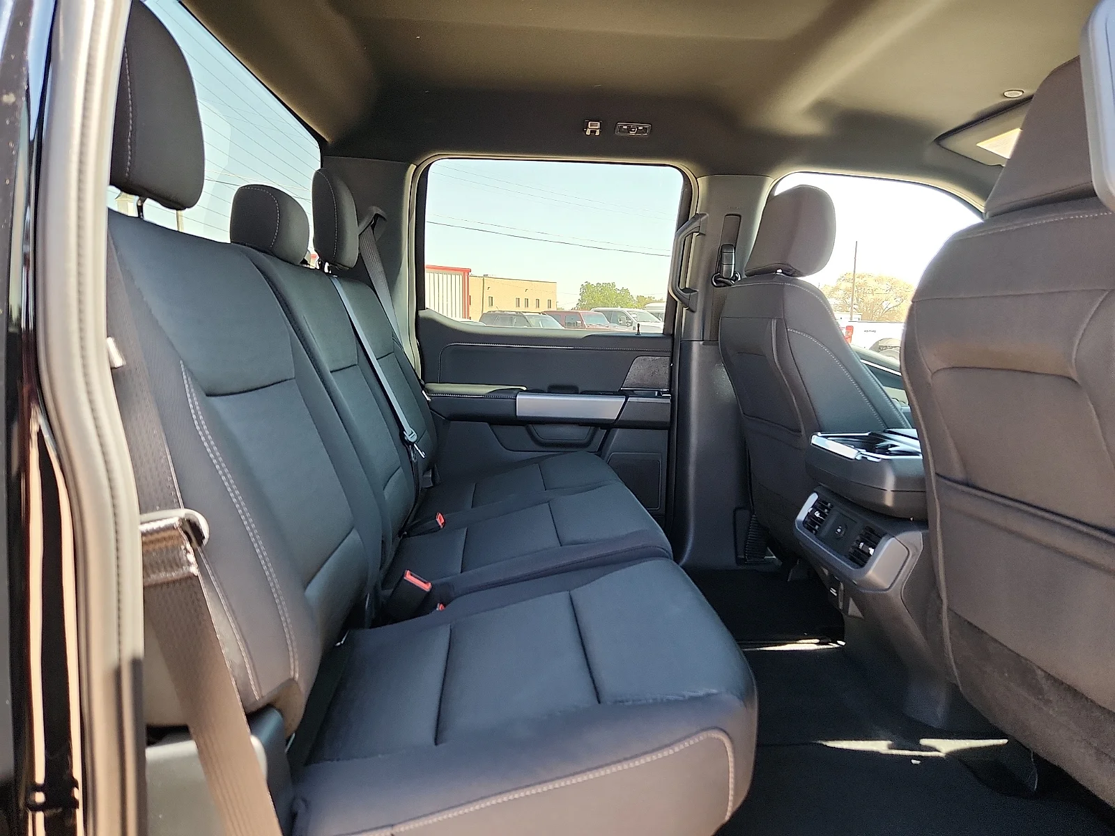 New 2026 Agate Black Metallic Ford XLT image 19