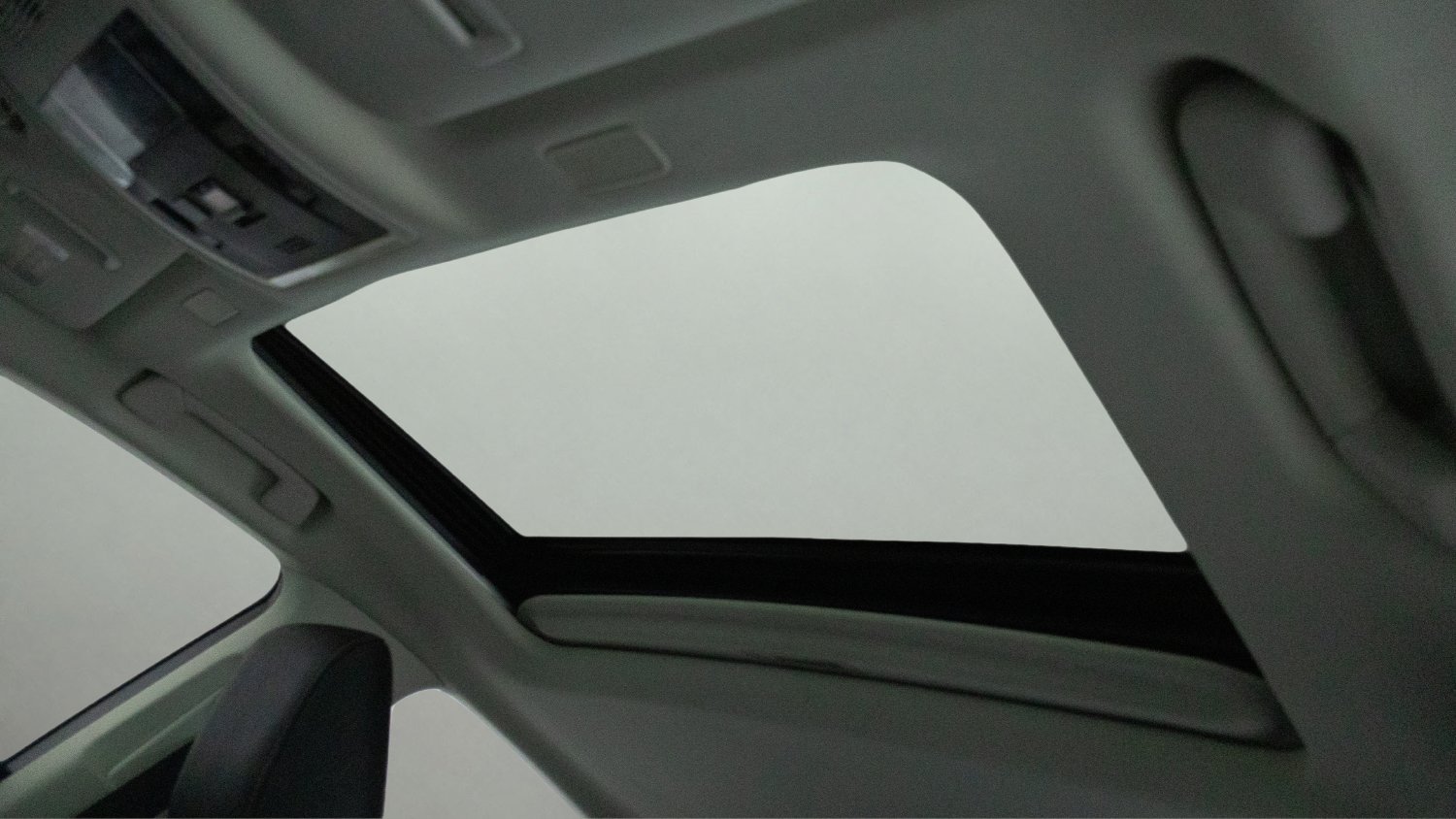 Used 2021 Black Lexus ES 250 image 13
