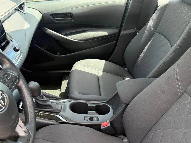 Certified Used 2025 CLASSIC SILVER METALLIC Toyota LE image 12