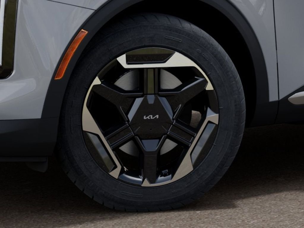 New 2027 Wolf Gray Kia S image 9